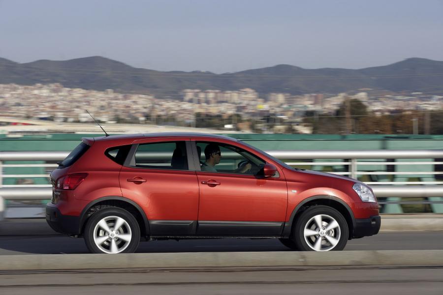  Nissan Qashqai 2007 года  (фото 15 из 100)